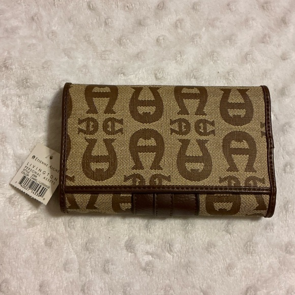 Etienne Aigner Logo Wallet - Picture 2 of 6